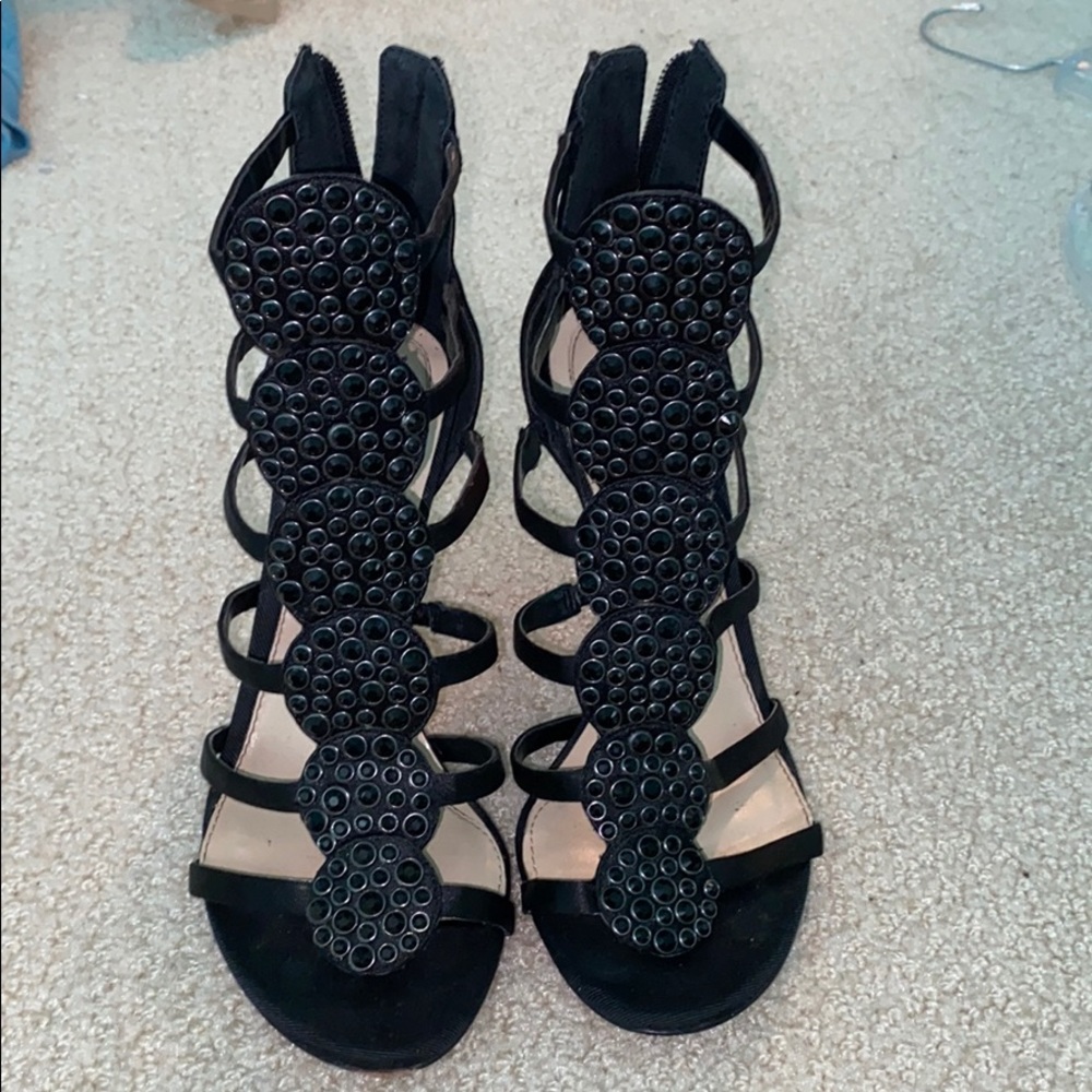 Vince Camuto black heels